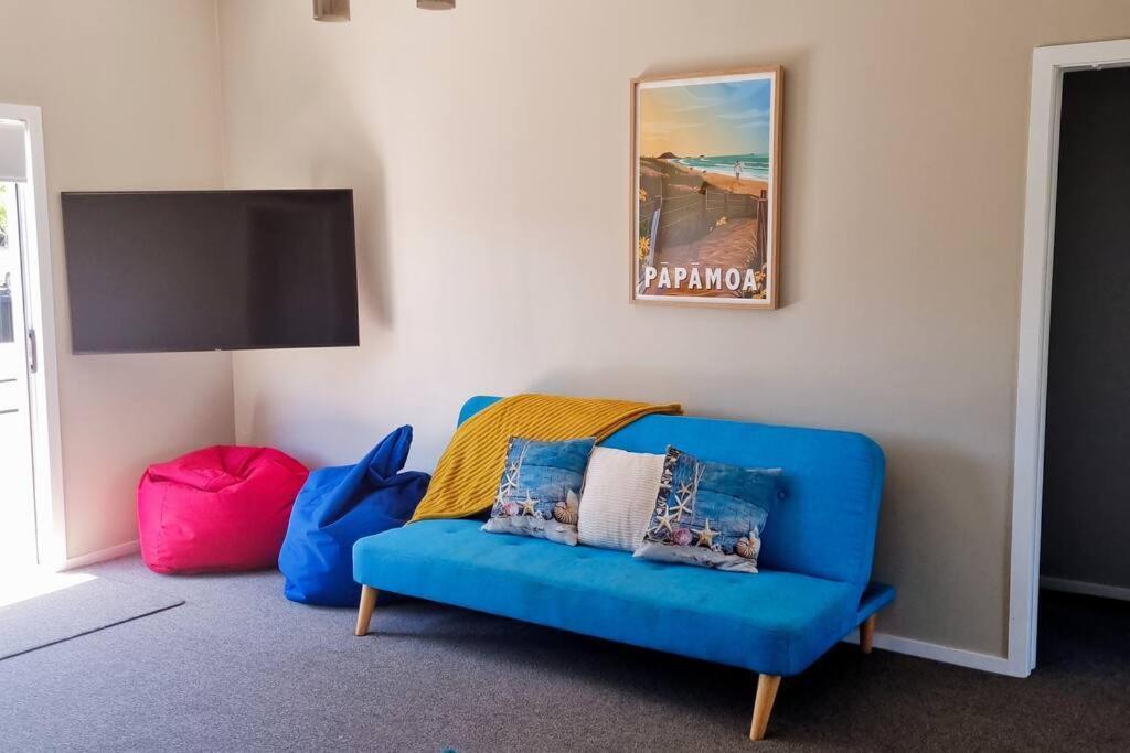 Ultimate Family Holiday - Pet Friendly! Papamoa Kültér fotó